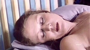 Conversazione dialogica su handjob italiano retrò in stile vintage... vuoi sentire di più su fmd-0433?