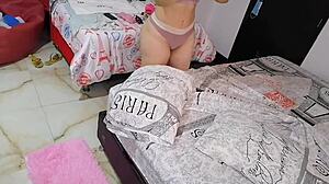 Belle-mère enregistre vidéo brute avec moi