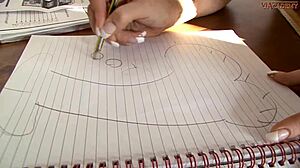 Hei, sjekk Michelle Moist som jobber vintage undertøy-vinkelen