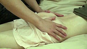 헤이, 이 마사지로 나 싸게 해, 메구미 사카시타! 😍