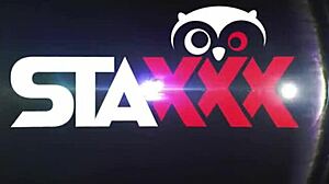 أحب مشاهدة شارون بينك تُنيك في المكتب