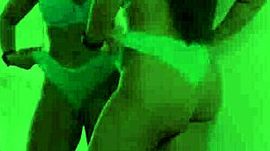 Свободно използване: Чукам големия задник на латиноамериканската си мащеха по всяко време - Carmela Clutch Johnny