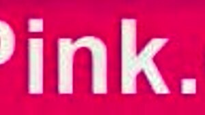 פנים ראשונות לחמודה בת 18+ אדן בחדר שינה