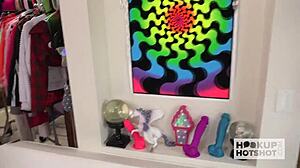 Waouh, le cul noir de Kira Noir se fait pilonner dur par son plan en ligne !