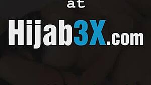 Λαχταράω να γαμάω σαν πορνοστάρ με τα τεράστια μου στήθη καλυμμένα με χιτζάμπ!