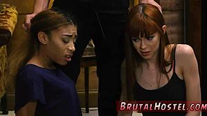 Sarışın genç 18+, ilk anal sürüşüne hazır mısın?