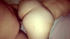 Jeg knepper min kurvede stedmor og fylder hende op