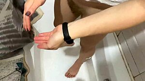 Hej, żona mojego najlepszego kumpla zakradła się do mojej łazienki i zrobiła mi dobrze w 4K 60 FPS!