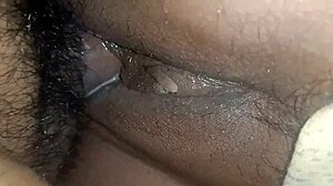 Karımı sertçe sikiyorum ta ki sertçe boşalana kadar