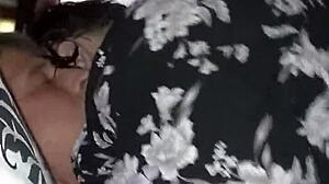 bbw liz călărește tare până o umplu cu cremă