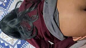 Oye, encontré a mi sobrina colegiala 18+ sola en casa, aproveché para follarla antes de que volvieran sus padres, intenté su culo apretado pero no hubo suerte