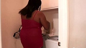 whoa diva starr's chunky black curves get fucked silly damn 💦🍑