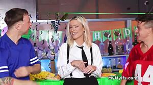 barmaids, let two guests freeuse your holes in this hot threeway