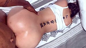 me folle a mi hermanastra latina gorda en leggings pov porque esta bien buena