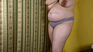 😏 my bbw wife cheated got creampied by bull while hubby's watchin her hairy pussy drip 