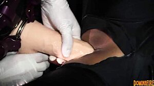 dominafire makes salome salvi squirt hard with strapon