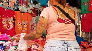 Culazo in tight jeans shows off curves