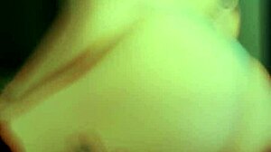 je rappelle que pour les abos chaque semaine une sextape devient gratuite