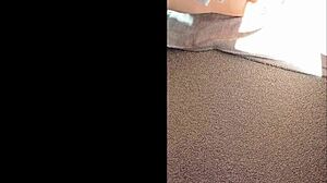 maturemom close up on huge wet clit