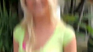 amateur teen hottie fucks on spring break