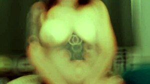 je rappelle que pour les abos chaque semaine une sextape devient gratuite