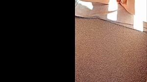 maturemom close up on huge wet clit