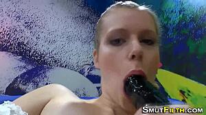 Vag rubbing slut bukkake