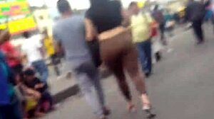 Nalgona En Ceres Shows Her Curves