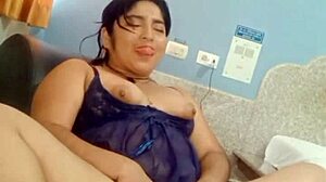 Miren A Esta Hotwife Como Se Masturba Y Se Corre A Chorros