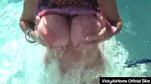 blonde milf vicky vette pleases rokk with big cock poolside 😈🍆