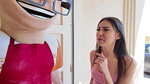 Petite Eva Generosi Sucks Huge Cock