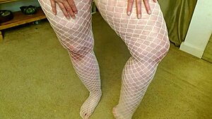 dawnskye1962 shows new pantyhose in update 36