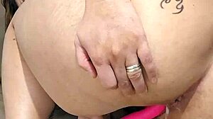 Marido saiu e eu fiquei sozinha e cheia de tes�o