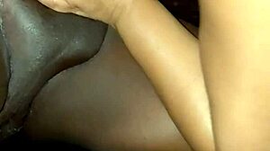 Fuda gostosa enjoys two well endowed men