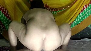 Desi bhabhi wants to fuck me