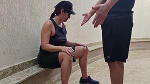 sapatao fodendo com amigo apos perder aposta - comer sapatao e bom demais
