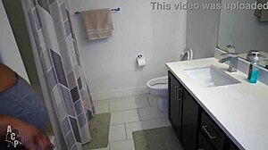 Neighborhood plumber fucks married women after she calls for his great service