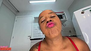 essa ana safada liberou todos os buracos e fez anal com o cara de pau grande na suruba