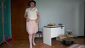 upskirt secretary shows nude office cam with no panties