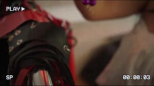 Grabando a mi novia desnuda por primera vez me da un poco de susto