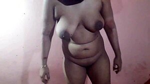 I went to the masseur for a hot oily rubdown
