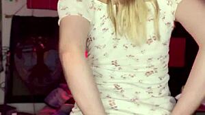 cute tiny 18 blonde strips and buzzes pink pussy to ahegao cum 😜