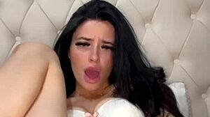 Horny american exchange student wants girlfriend experience