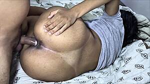 shearing my place in exchange of free-using her tight pussy