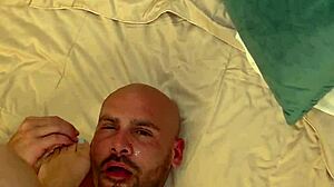 Slut spits on guy licking her pussy