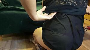 Nos Encontró Mi Suegra Justo Cuando Comenzaba A Meterle Por El Culo Anal A Mi Mujer Embarazada Uno