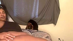 made my fat pregnant pussy squirt hard