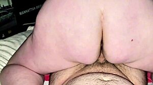 thick white bbw milf spreads big butt for creampie