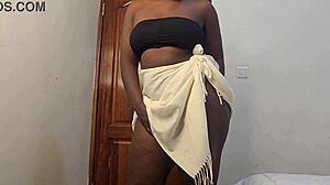 african muslim with big pussy in bedroom
