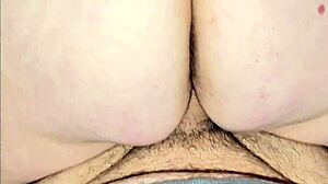 thick white bbw milf spreads big butt for creampie